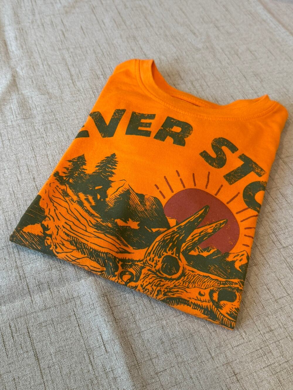 Weatherproof Vintage Boys Orange Triceratops Dinosaur Tee Shirt Size S (7-8)